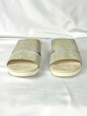 Spenco Twilight Ellie Sandal Ladies Sz 8.5 Light Gray Embroidery Slide Comfort